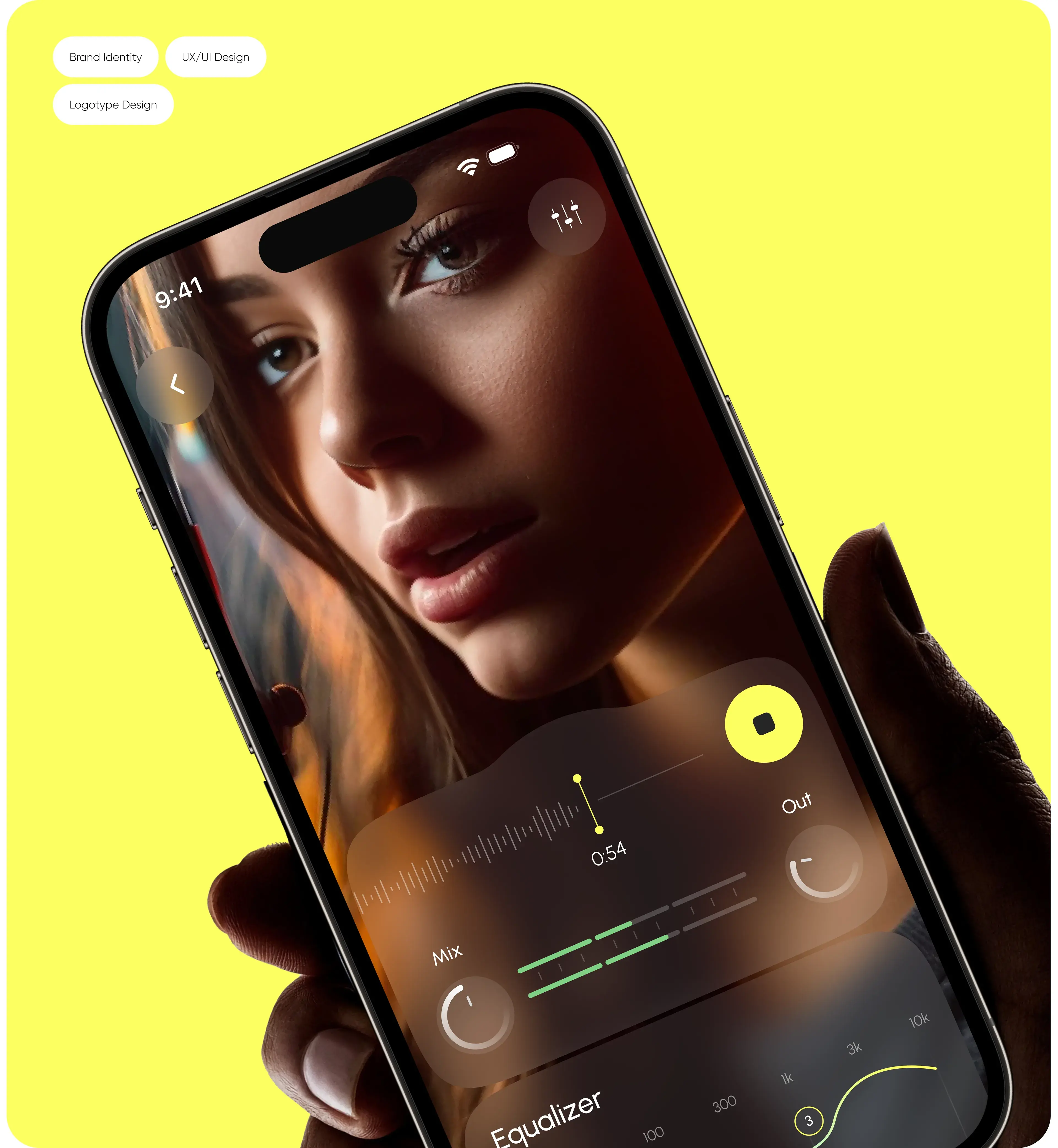 Mobile app screenshot of a music mix equalizer, highlighting brand identity and UX/UI design elements. Mobile app screenshot of a music mix equalizer, highlighting brand identity and UX/UI design elements.